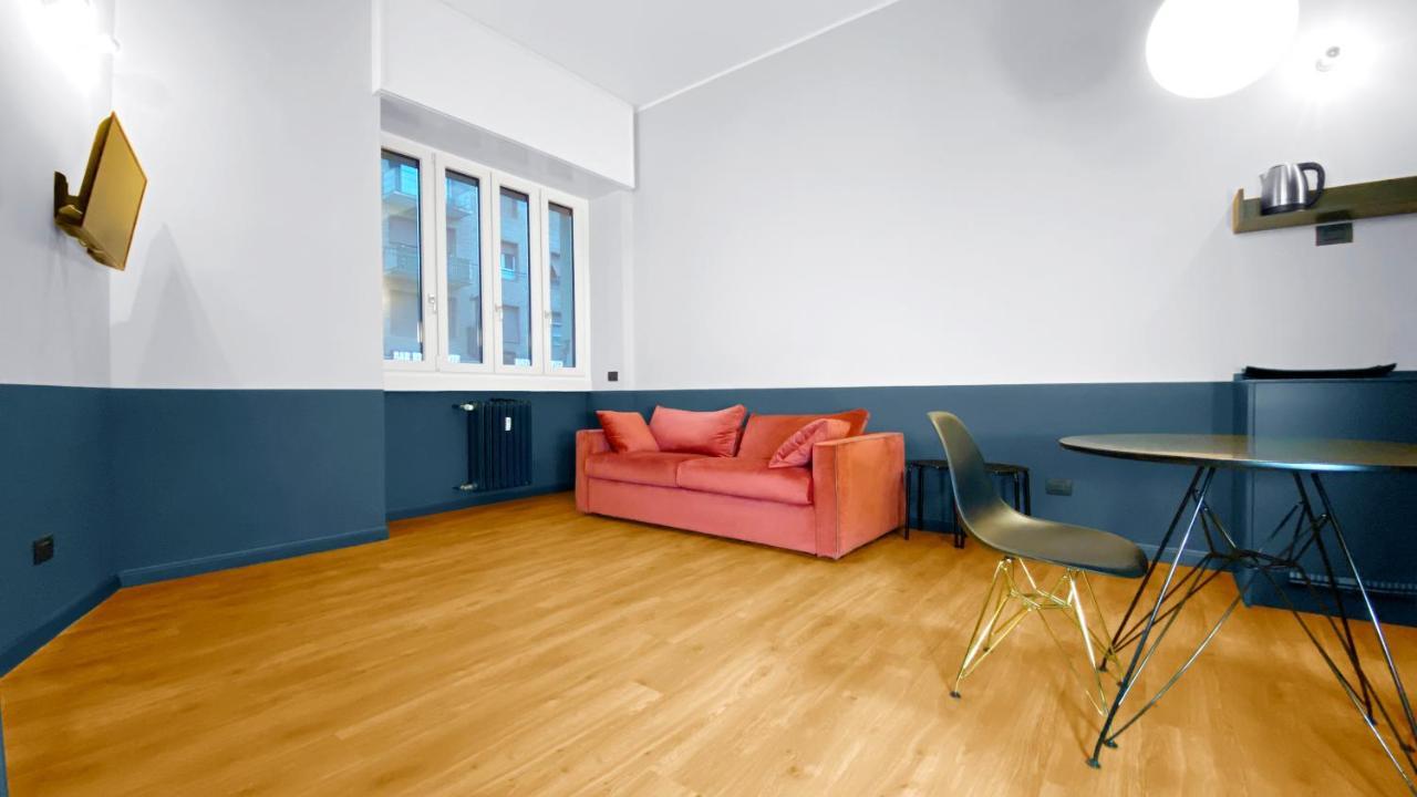 Bnb Capital Milano Central Station - Red Bagian luar foto