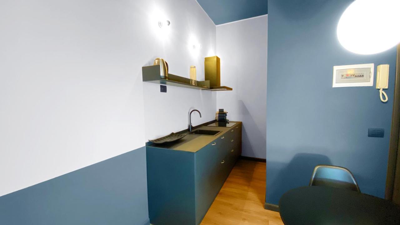 Bnb Capital Milano Central Station - Red Bagian luar foto