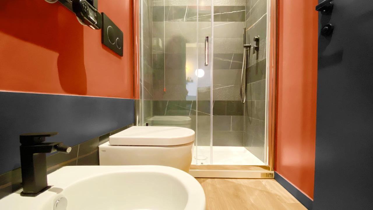 Bnb Capital Milano Central Station - Red Bagian luar foto